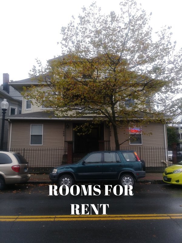1458 E MAIN.jpg