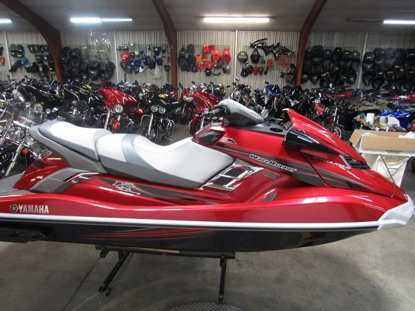 used-2013-yamaha-wave-runner-fx-high-output-u4977-for-sale-in-michigan-2.JPG