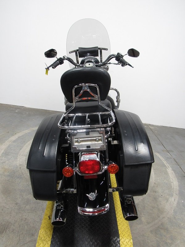 used-2005-harley-road-king-flhrsi-u5070-for-sale-in-michigan-back2.JPG