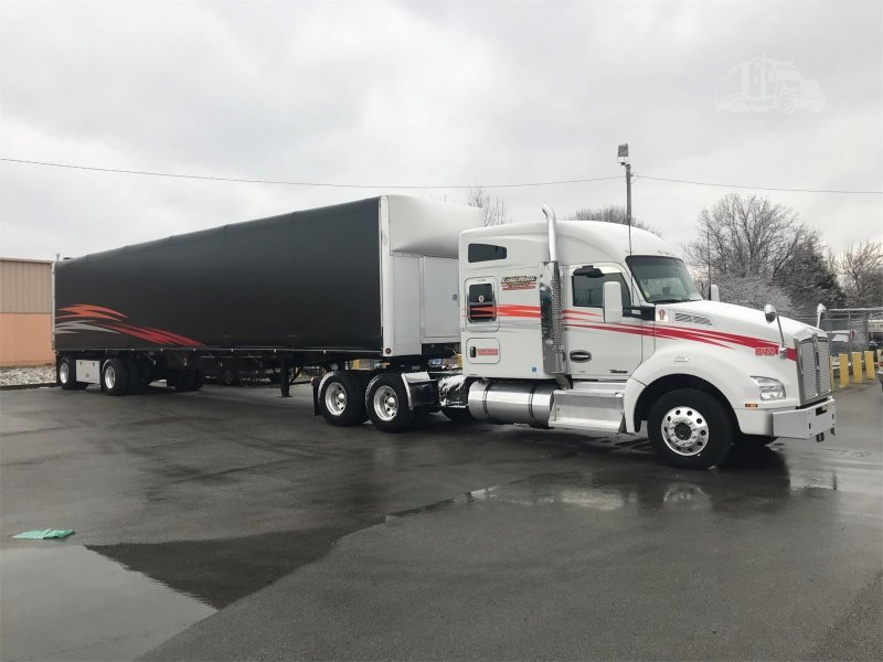 2016 Kenworth T880 Semi Truck For Sale Louisville, Kentucky