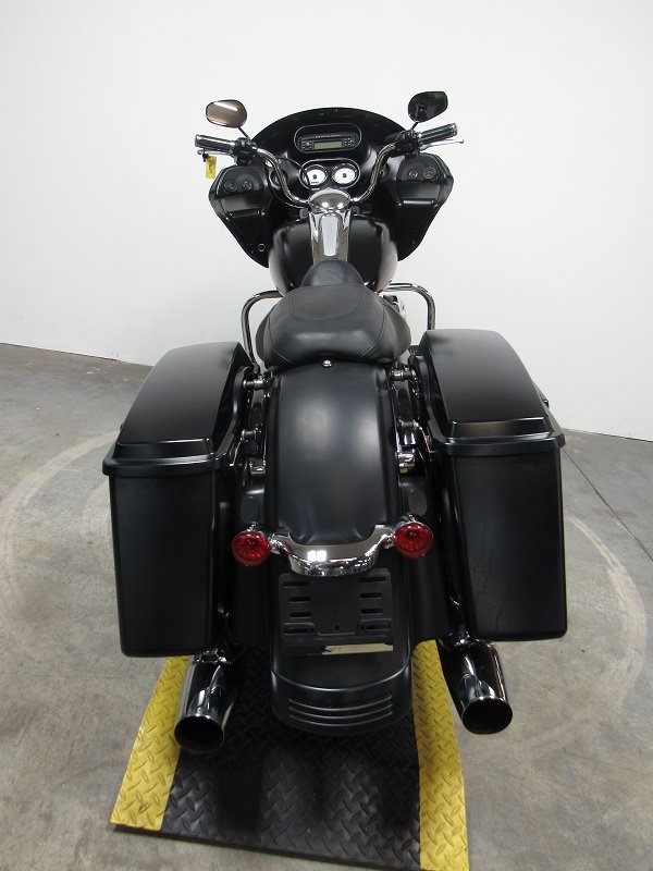 used-2012-harley-road-glide-custom-fltrx-u5097-for-sale-in-michigan-back2.JPG