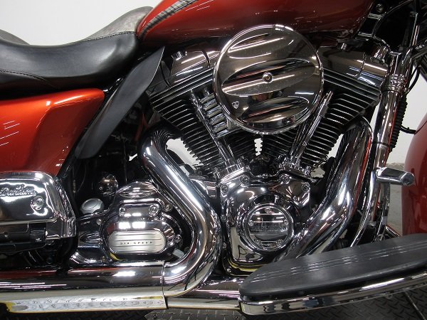 used-2011-harley-road-glide-custom-fltrx-103-u5074-for-sale-in-michigan-engine.JPG