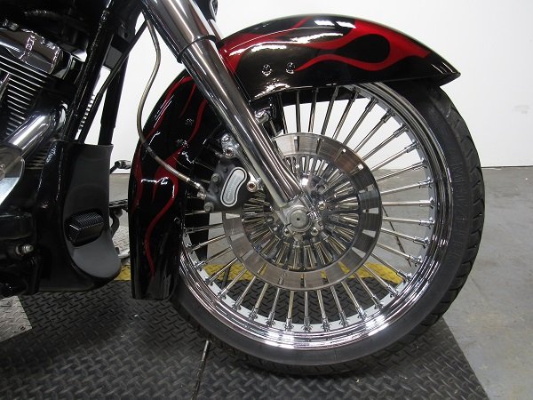 used-2006-harley-street-glide-flhxi-u5071-for-sale-in-michigan-wheel - Copy.JPG