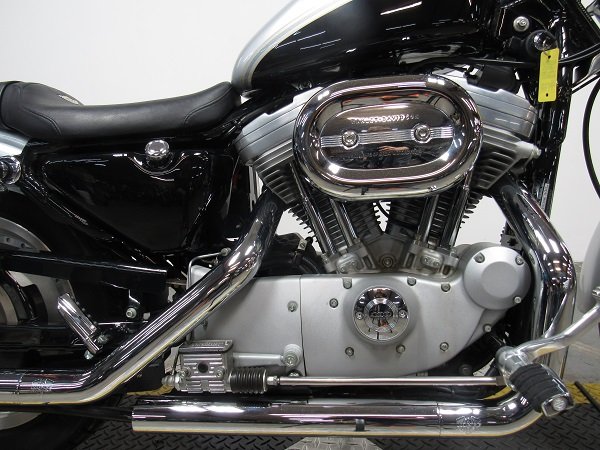 used-2003-harley-sportster-100th-anniversary-edition-xl883c-u5092-for-sale-in-michigan-engine.JPG