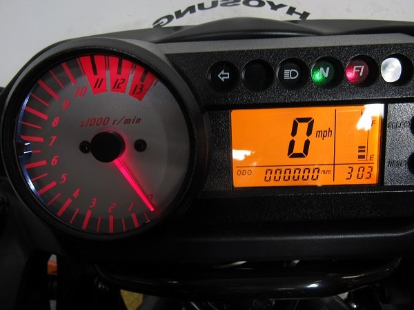 new-2015-hyosung-gt250r-u5132-for-sale-in-michigan-odom.JPG