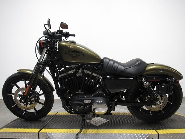 used-2017-harley-sportster-xl883n-u5134-for-sale-in-michigan-3.JPG