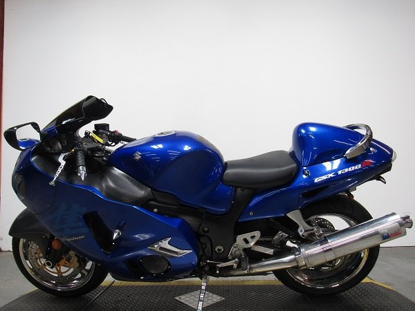 used-2007-suzuki-hayabusa-gsxr1300-u5041-for-sale-in-michigan-3.JPG