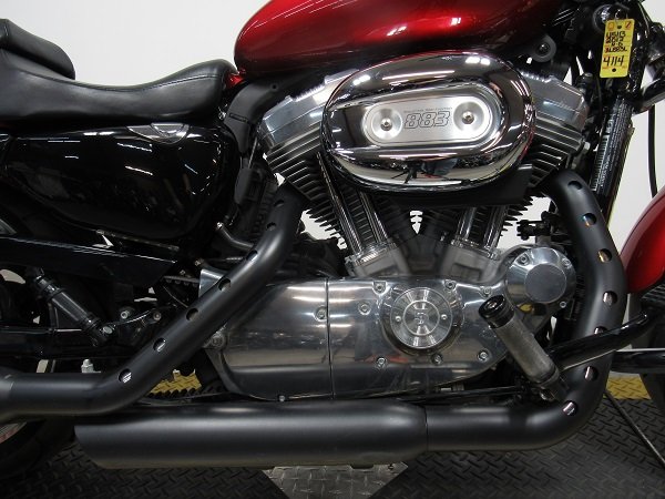 used-2012-harley-sportster-xl883l-u5113-for-sale-in-michigan-engine.JPG
