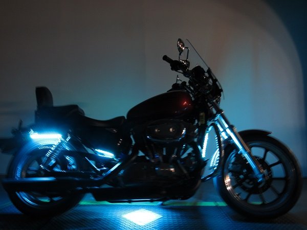 used-2012-harley-sportster-xl883l-u5113-for-sale-in-michigan-underlights.JPG
