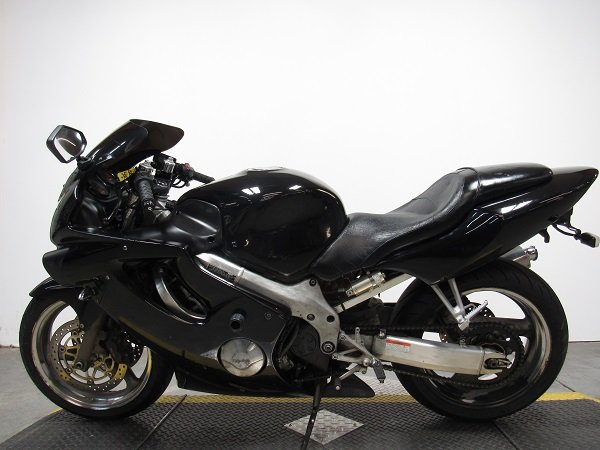 used-1999-honda-cbr600-u5101-for-sale-in-michigan-3.JPG
