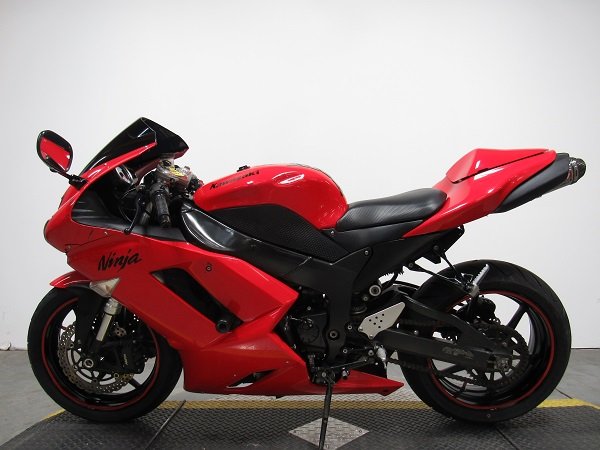 used-2007-kawasaki-ninja-zx6r-u5102-for-sale-in-michigan-3.JPG