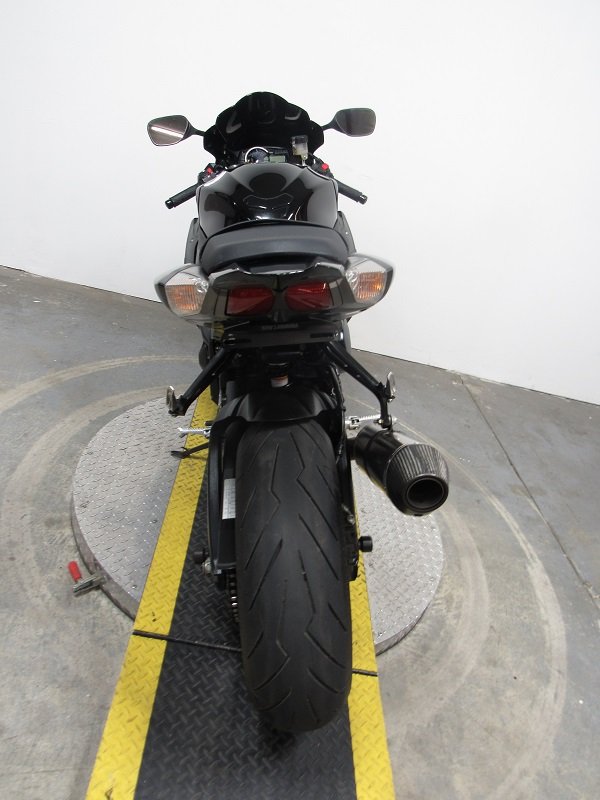used-2013-suzuki-gsxr1000-u5036-for-sale-in-michigan-back2.JPG