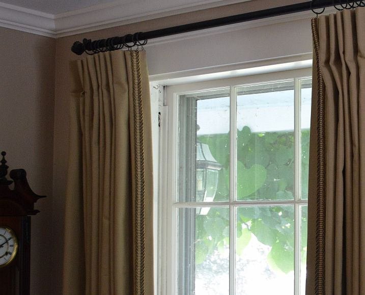 drapes1.jpg