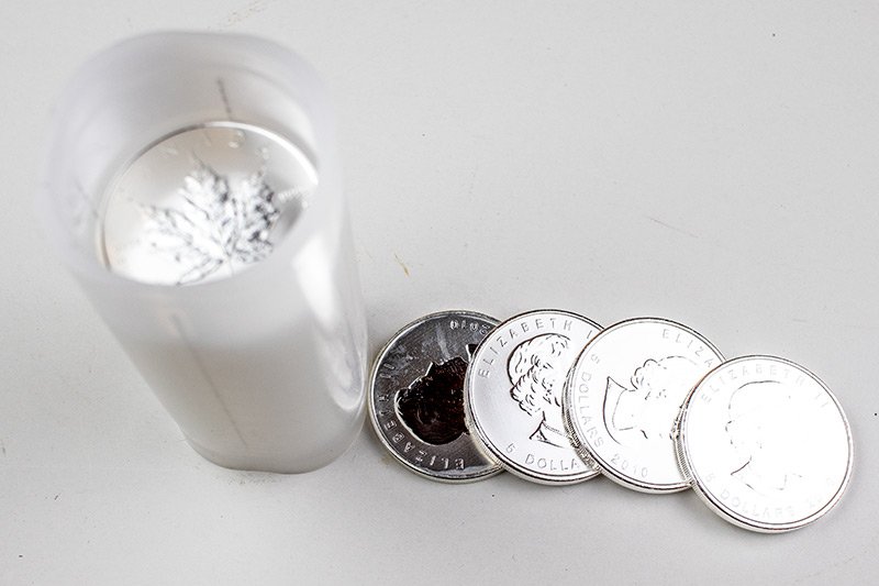 canadian-maple-leaf-silver-bullion-tube.jpg canadian-maple-leaf-silver-bullion-tube.jpg