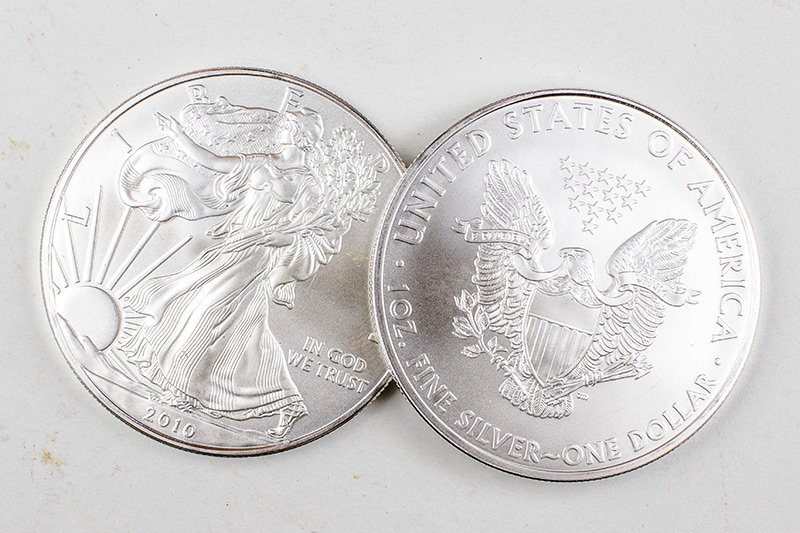 american-silver-eagle-bullion-coins.jpg