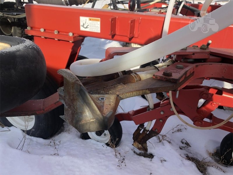 2014 Morris C2 Contour Drill For Sale In Southey, Saskatchewan Canada