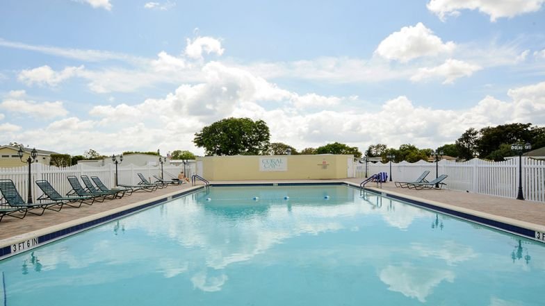 pool.jpg