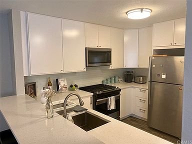 HOME4 - Copy - Copy.jpg