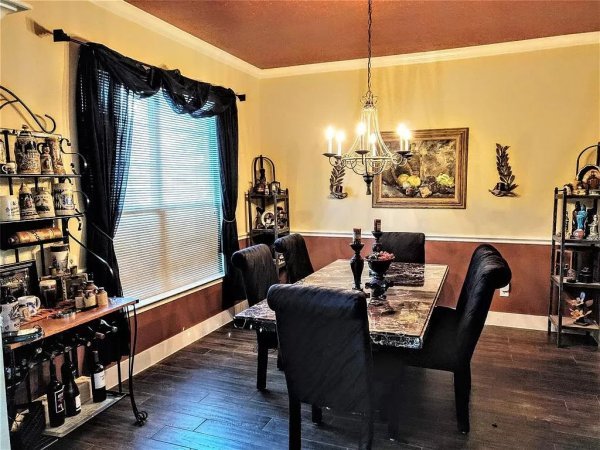 Dining-room.jpg
