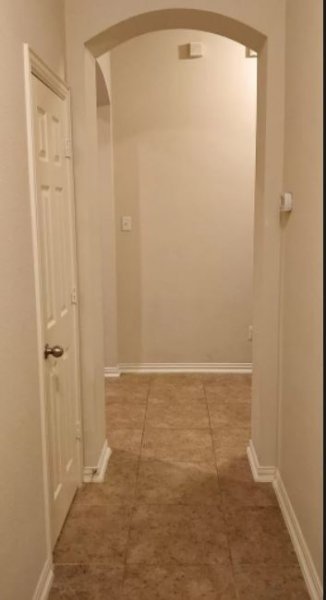 HallwaytoSmallBedrooms2-3.jpg HallwaytoSmallBedrooms2-3.jpg