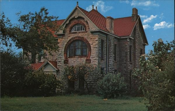 Solon-House.jpg Solon-House.jpg
