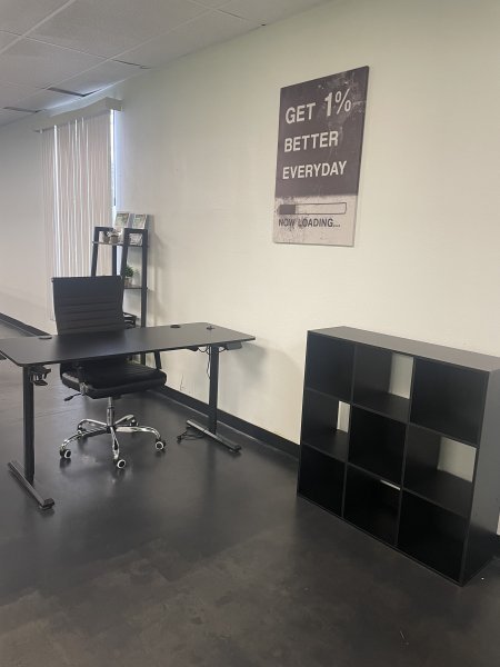 Open Desk.jpg Open Desk.jpg