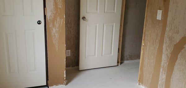 Lot 22, Front Bed.jpg