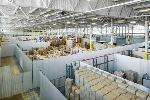 Warehouse - Copy.jpg Warehouse - Copy.jpg