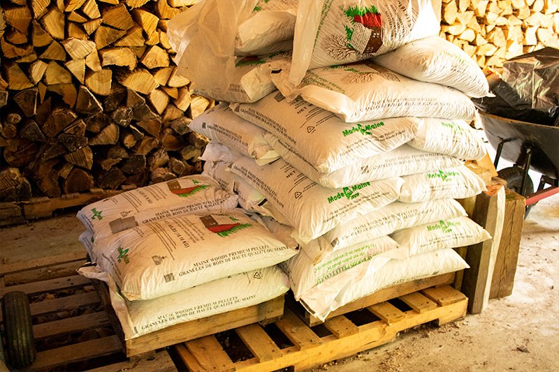 Used Englander 1,500 Sq Ft Pellet Stove For Sale in Maine