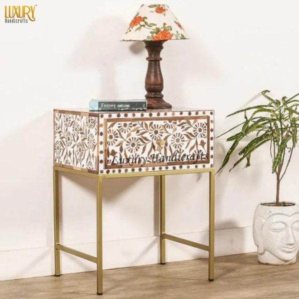 Buy handcrafted bedside charm today!.jpg Buy handcrafted bedside charm today!.jpg