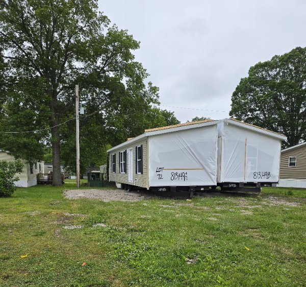 Lot 72.jpg