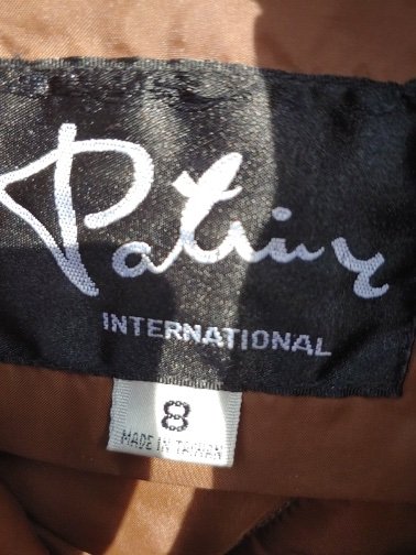 4 coat beige 20250413_103437.jpg